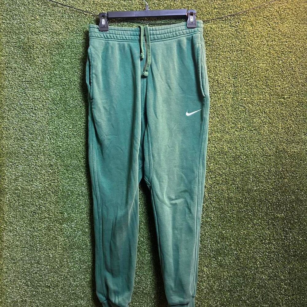 Nike Men's Green Joggers-tracksuits